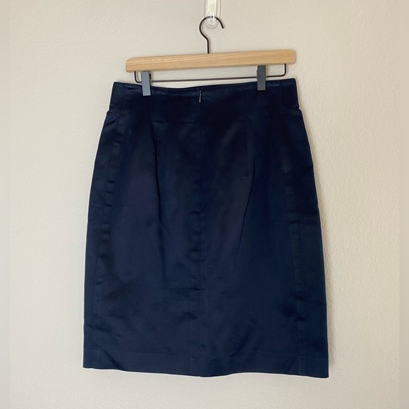 WOMEN’S ESCADA dark navy blue/black pencil skirt w/ slit at front size 10 - Picture 2 of 7